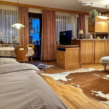 Luxury - Alpine Essence *