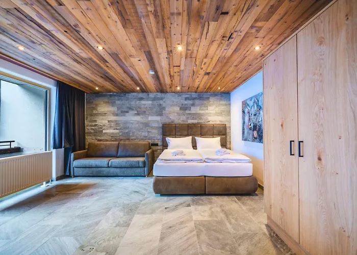 Luxury - Alpine Essence